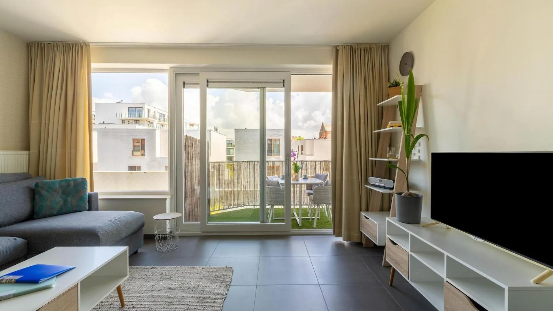 Cozy 2-Room Apartment In The Center Of Ostend